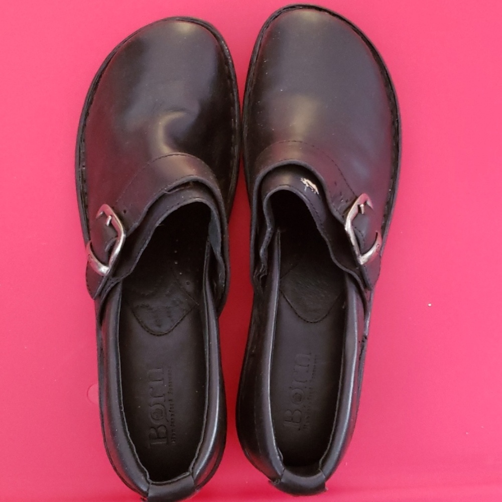 Born clogs